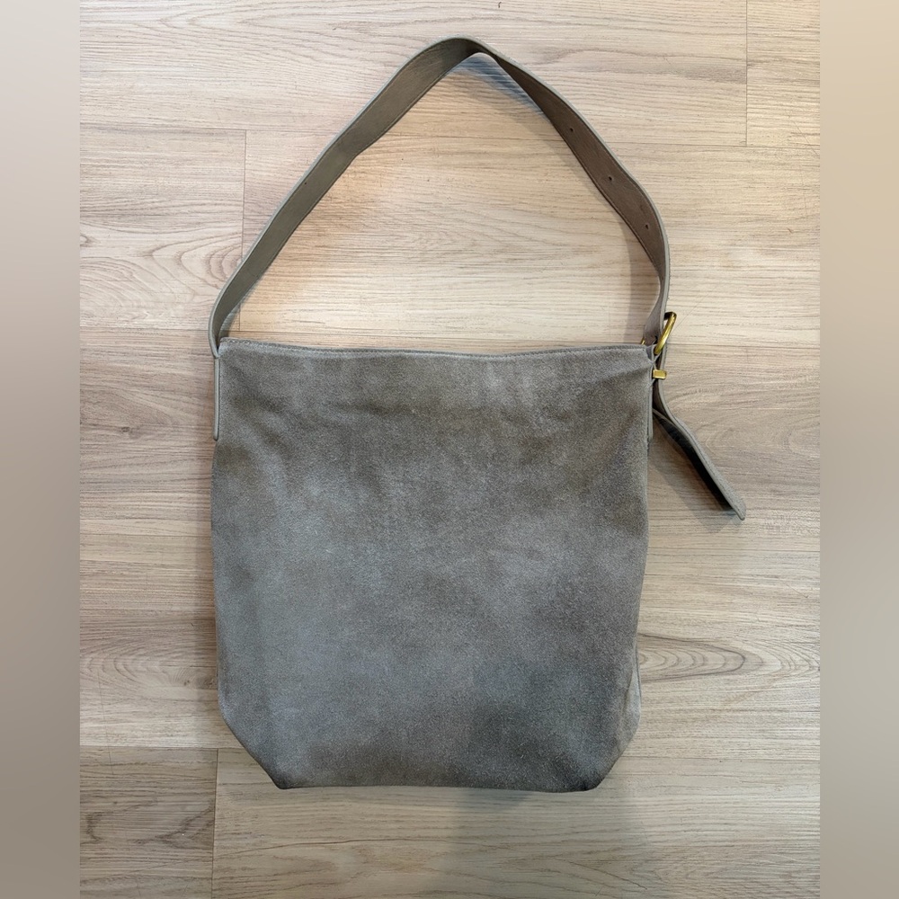 Margot New York genuine leather kaye bucket tote in grey/taupe